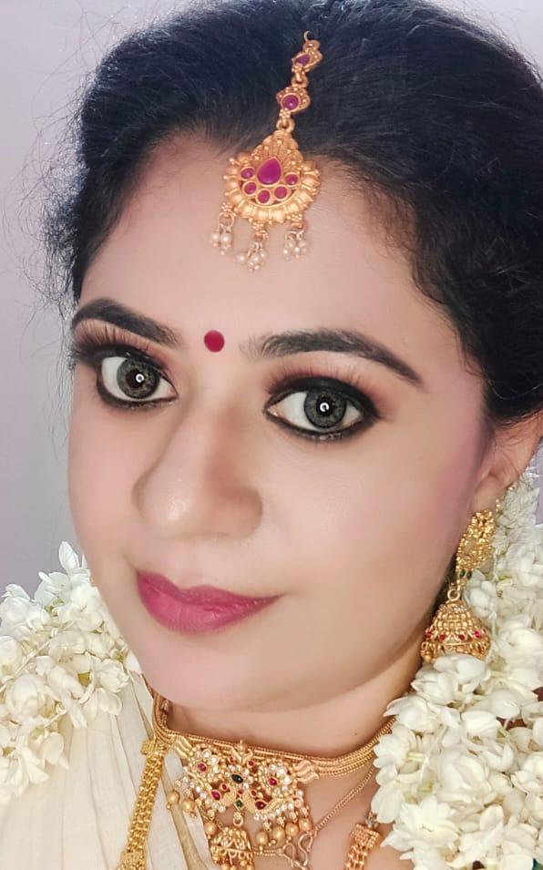 LITONIYA BEAUTY CLINIC PALAKKAD